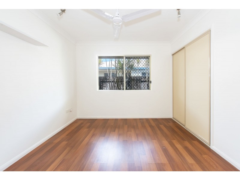 2 Wheeler Drive, Glenella QLD 4740