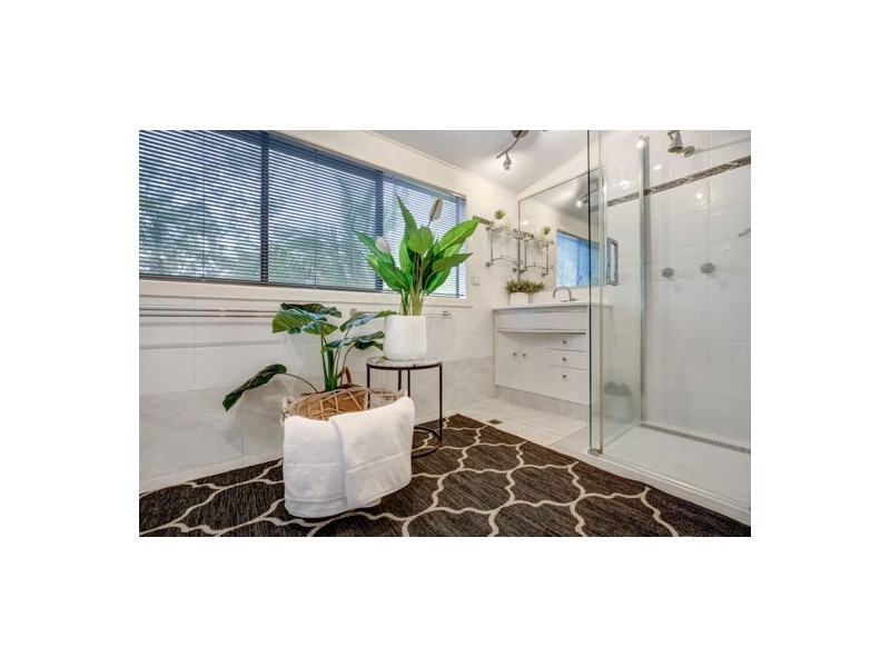 30 Sunset Boulevard, Eimeo QLD 4740