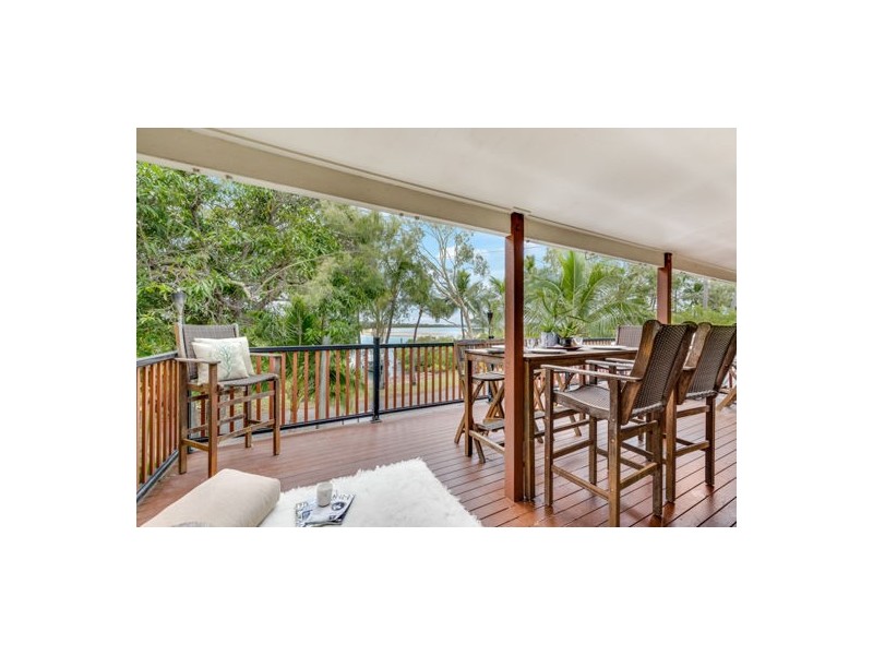 30 Sunset Boulevard, Eimeo QLD 4740
