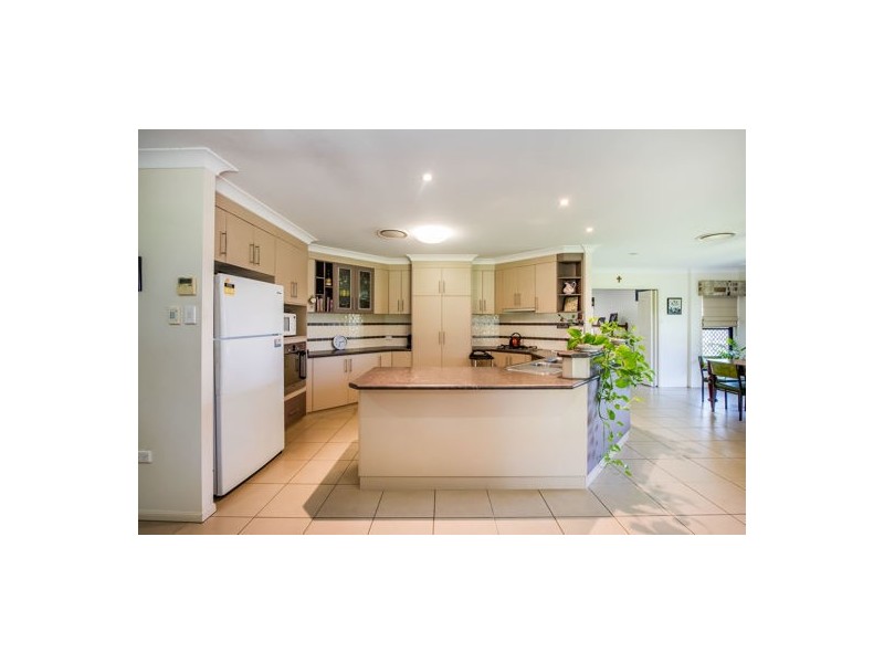 29 Blackmur Street, Marian QLD 4753