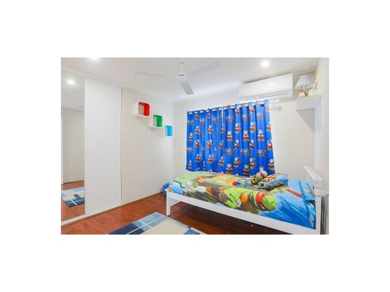 5 Burwood Close, Andergrove QLD 4740