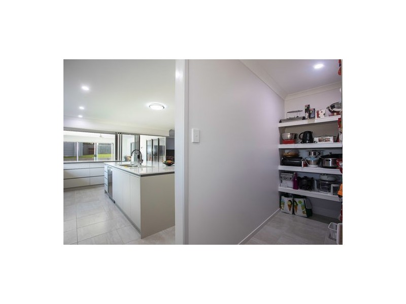 25 Audrey Circuit, Richmond QLD 4740