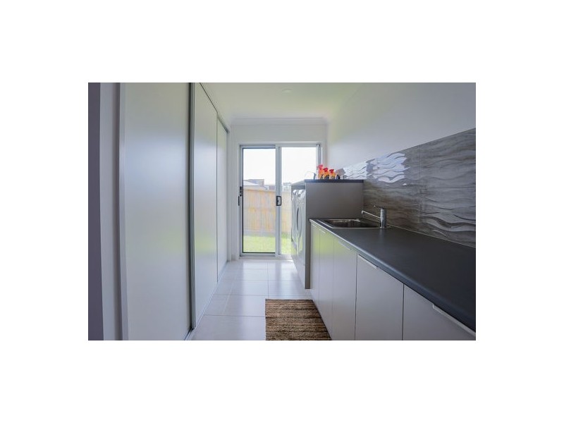 25 Audrey Circuit, Richmond QLD 4740