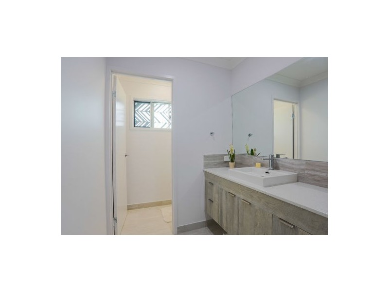 25 Audrey Circuit, Richmond QLD 4740