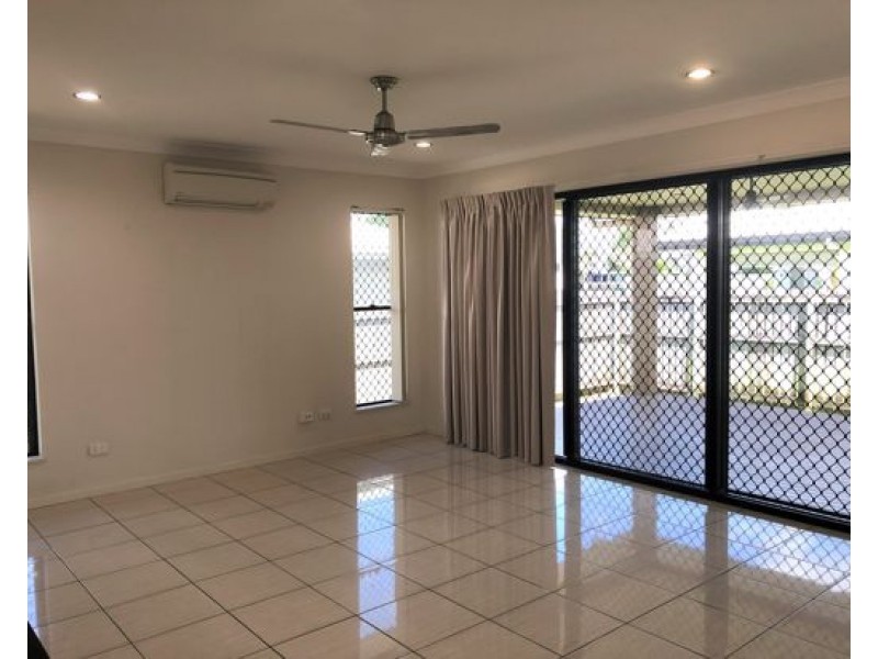 42 Monash Way, Ooralea QLD 4740
