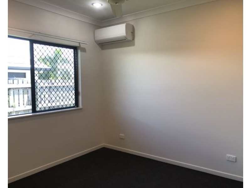 42 Monash Way, Ooralea QLD 4740