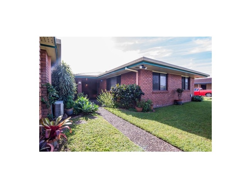14 Bronte Street, West Mackay QLD 4740