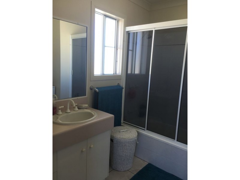 Unit 4 (Osprey) 11 Bridge Road, East Mackay QLD 4740