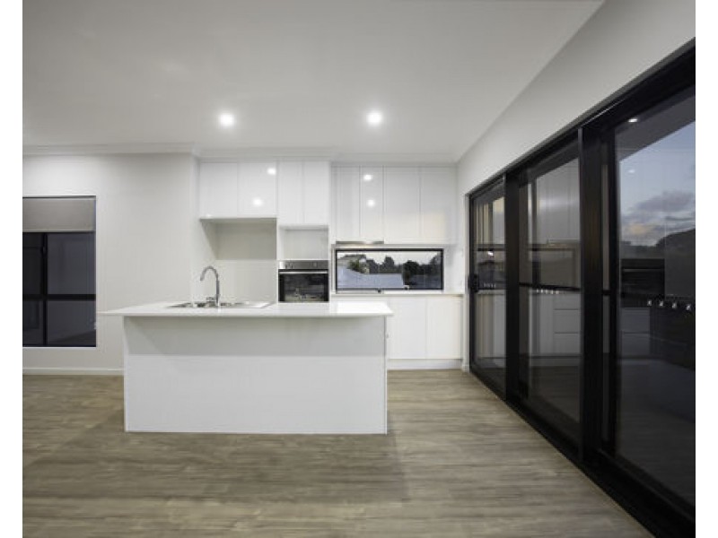 5B Willoughby Crescent, East Mackay QLD 4740