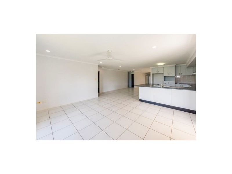2 Eileen Street, Walkerston QLD 4751