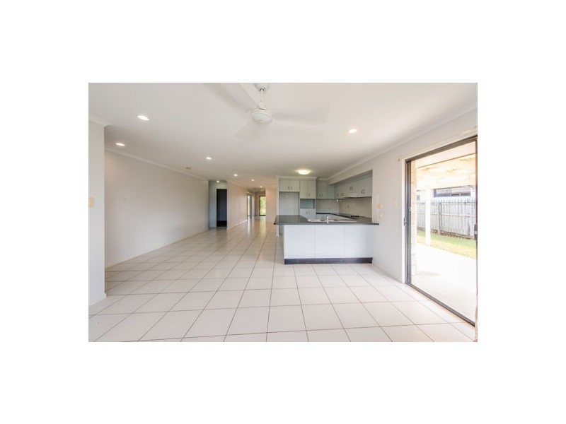2 Eileen Street, Walkerston QLD 4751
