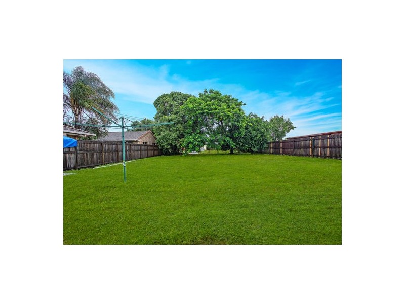 383 Bridge Road, West Mackay QLD 4740