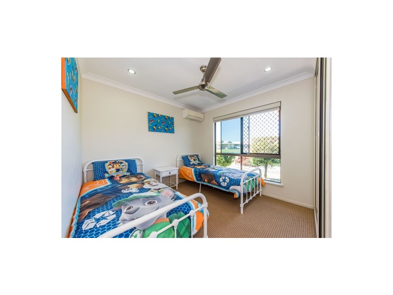 25 Peacock Place, Marian QLD 4753