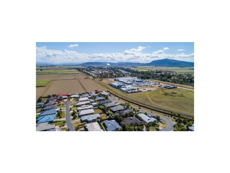 25 Peacock Place, Marian QLD 4753