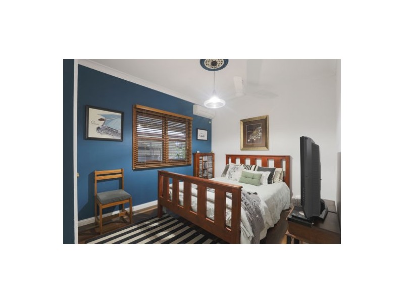 8 Refalo Drive, Farleigh QLD 4741