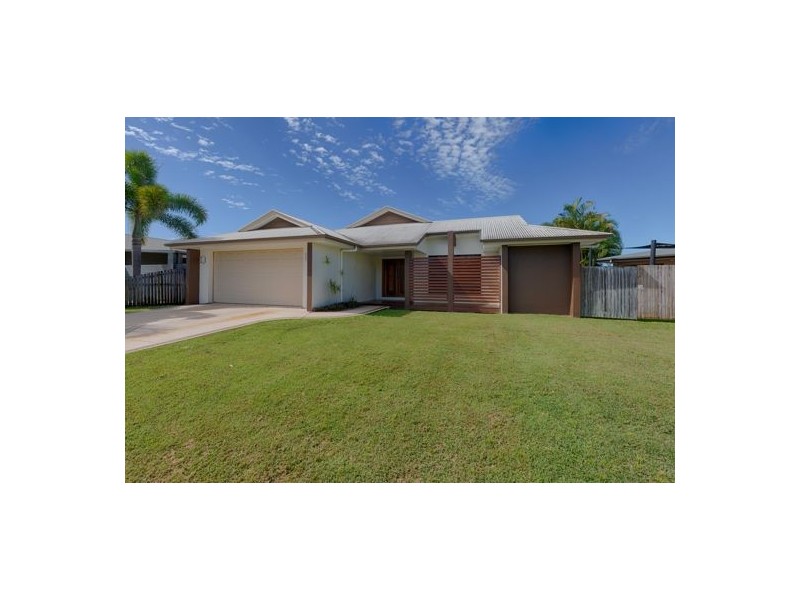 18 Cutfield Street, Glenella QLD 4740
