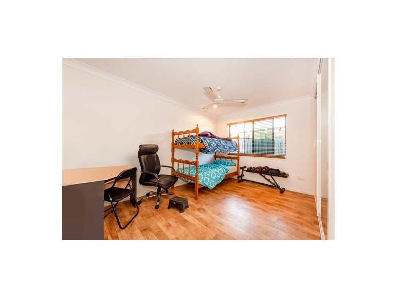 5 Sunseeker Court, Blacks Beach QLD 4740