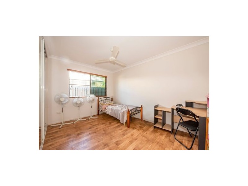 5 Sunseeker Court, Blacks Beach QLD 4740