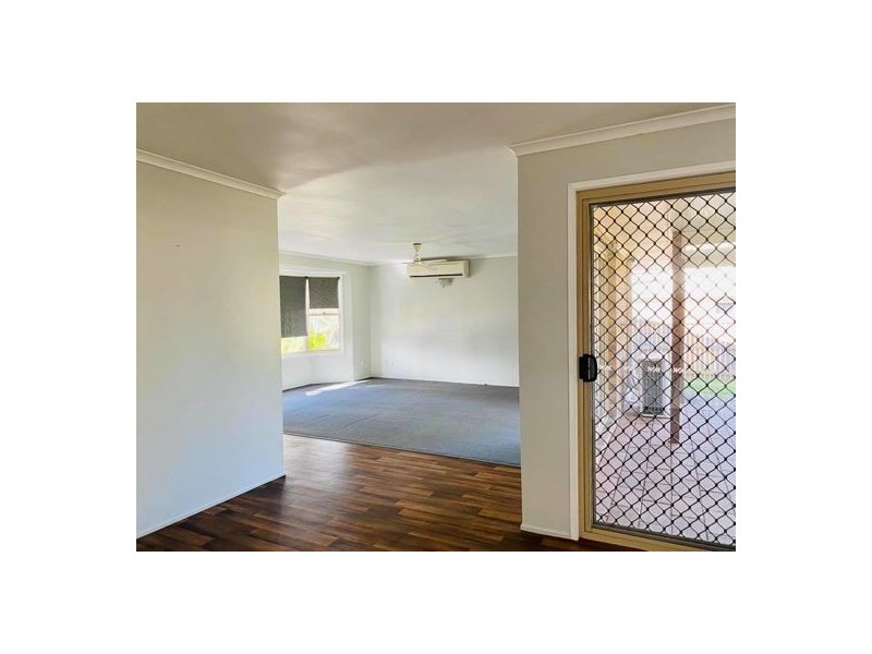 15 Kirkconnell street, Beaconsfield QLD 4740