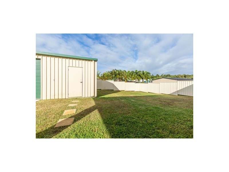 5 Seacove Court, Eimeo QLD 4740