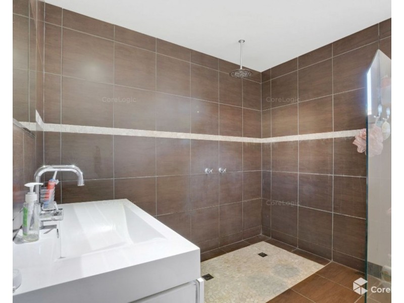 2/2 Turner Street, Mackay QLD 4740
