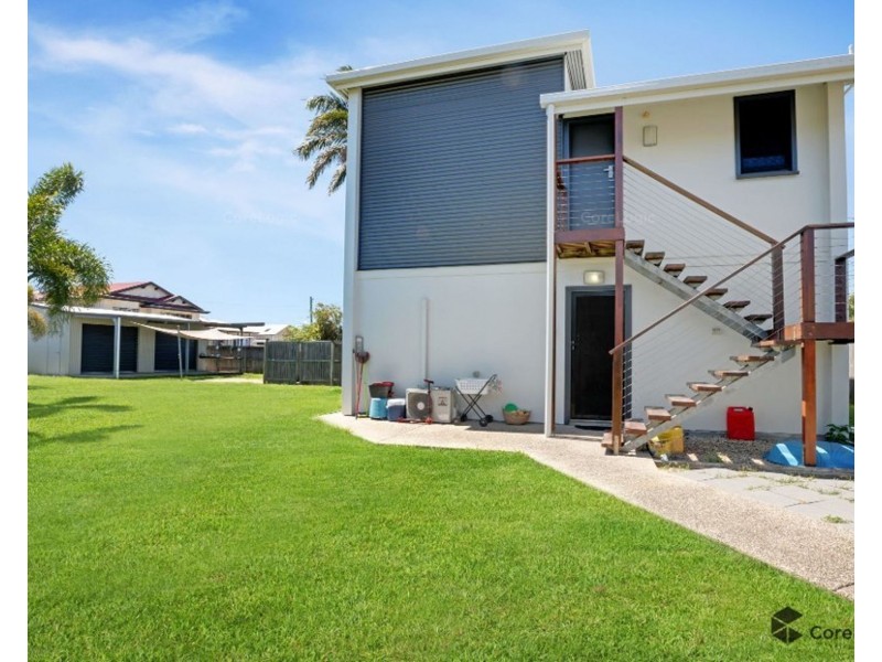 2/2 Turner Street, Mackay QLD 4740