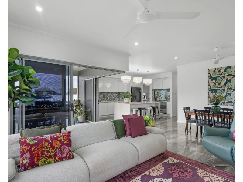 27/8 Petrie Street, East Mackay QLD 4740