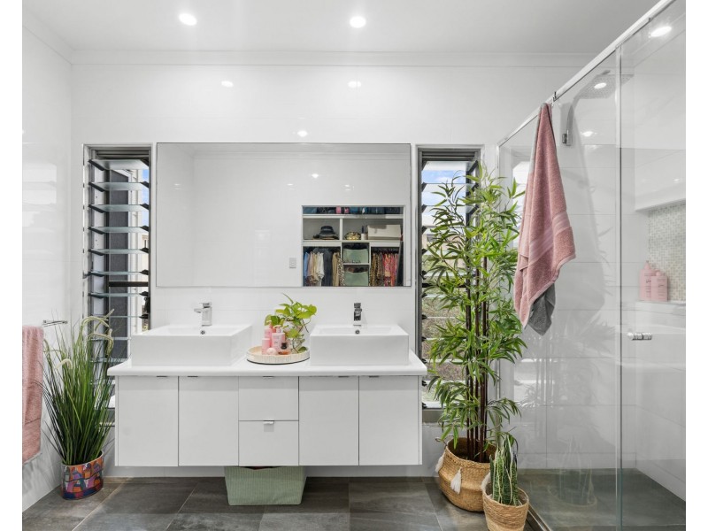 27/8 Petrie Street, East Mackay QLD 4740
