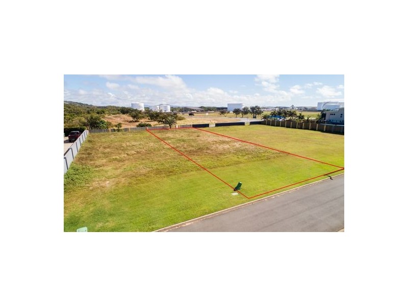31/19 East Point Drive, Mackay Harbour QLD 4740