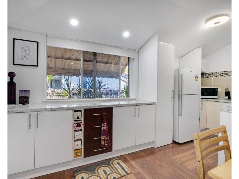 7 Douglas  Street, West Mackay QLD 4740