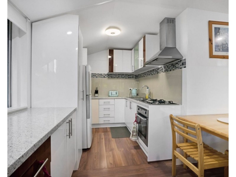 7 Douglas  Street, West Mackay QLD 4740