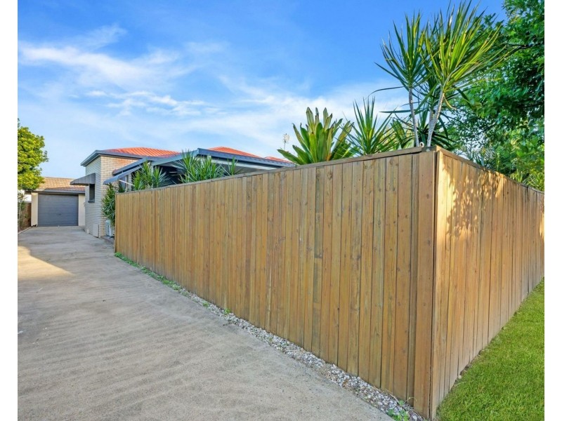 7 Douglas  Street, West Mackay QLD 4740