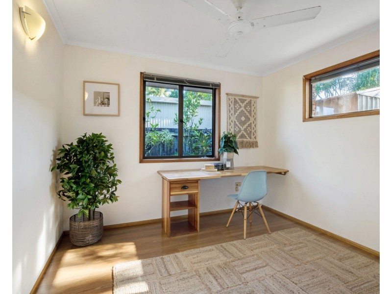 14 Richard Street, Andergrove QLD 4740