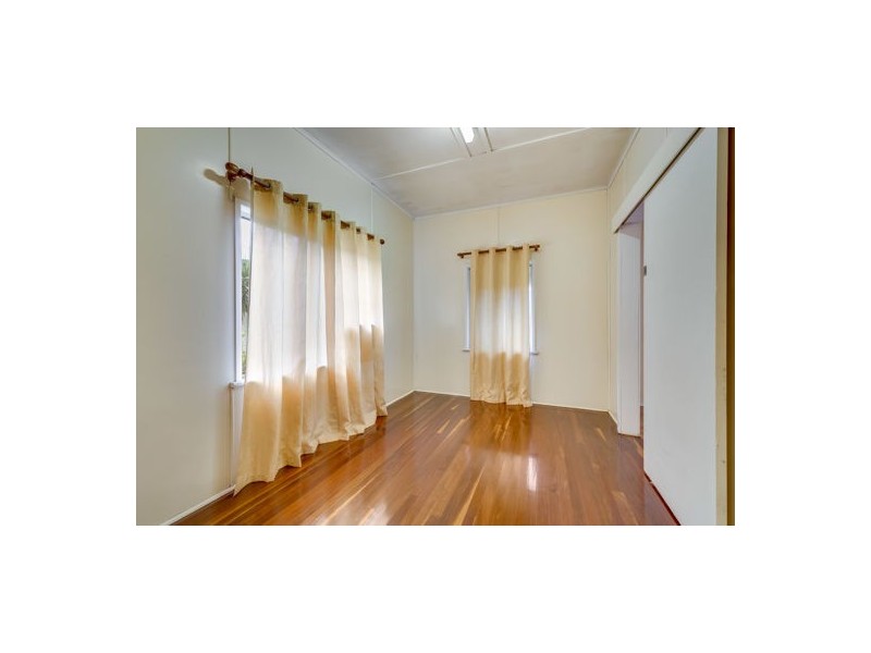 39 Adrian Street, West Mackay QLD 4740