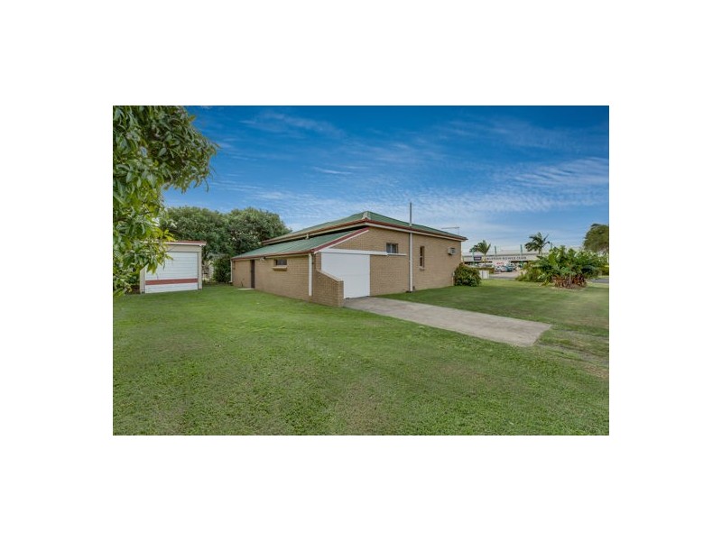 39 Adrian Street, West Mackay QLD 4740