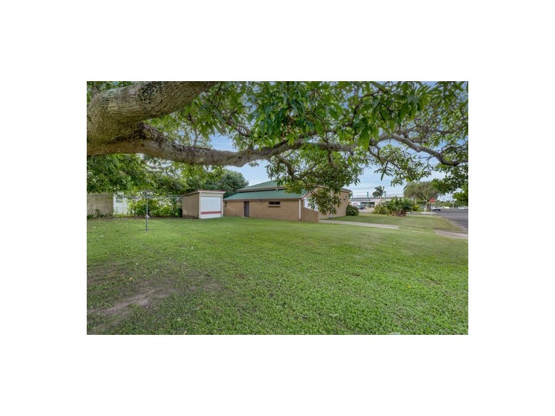 39 Adrian Street, West Mackay QLD 4740