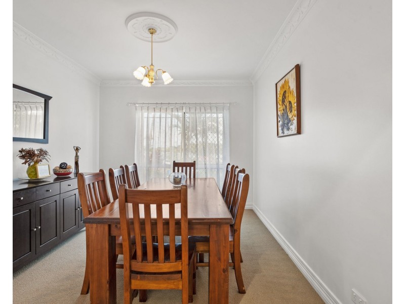 9 Ronnie Court, Rural View QLD 4740