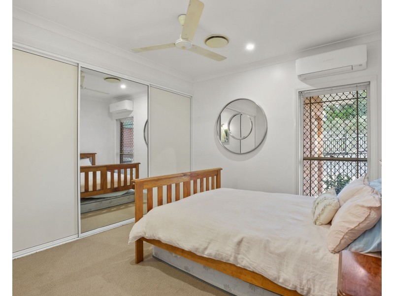 9 Ronnie Court, Rural View QLD 4740