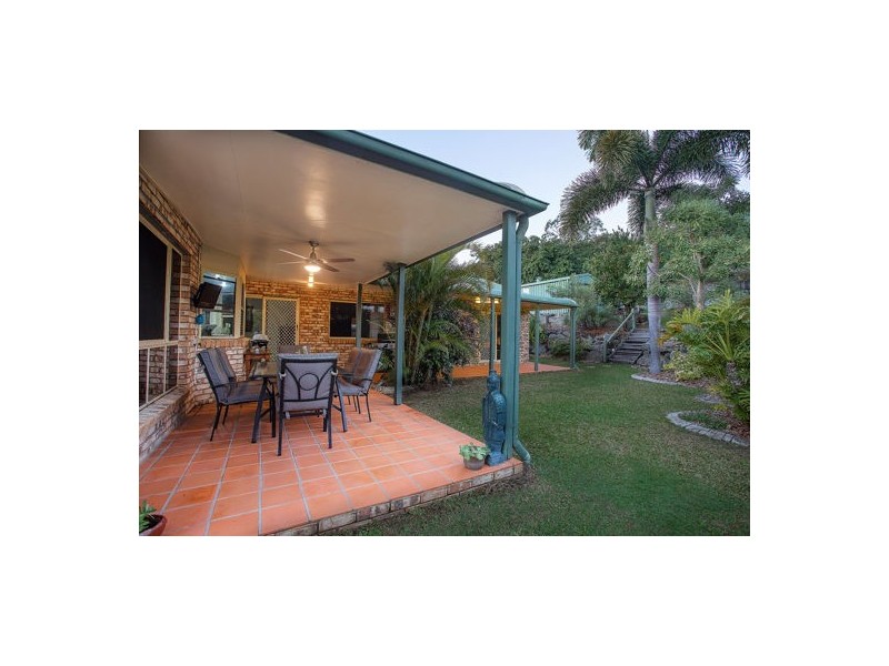 8 Maurene Court, Glenella QLD 4740