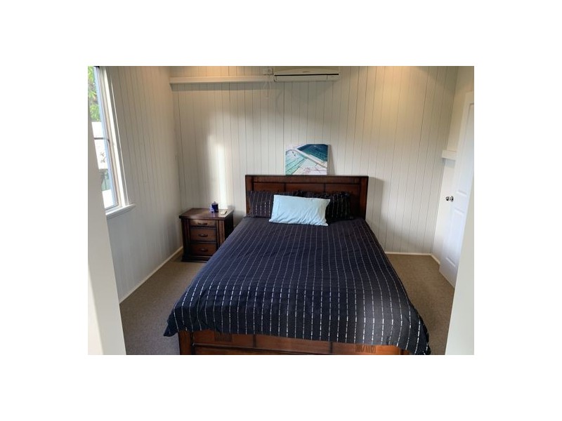 15 Lloyd Street, West Mackay QLD 4740