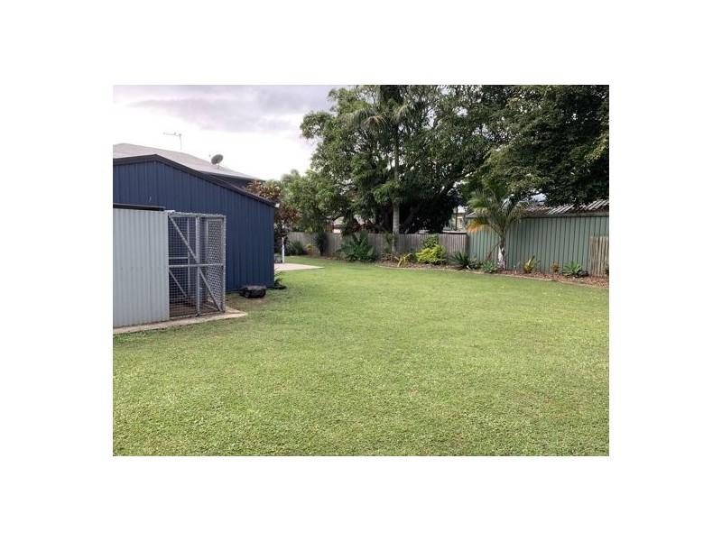 15 Lloyd Street, West Mackay QLD 4740