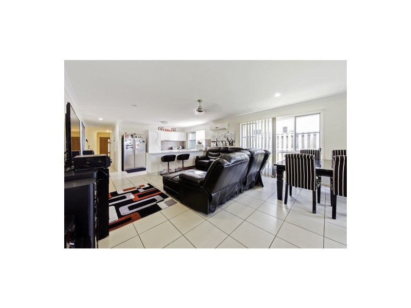 46 Coogee Terrace, Blacks Beach QLD 4740