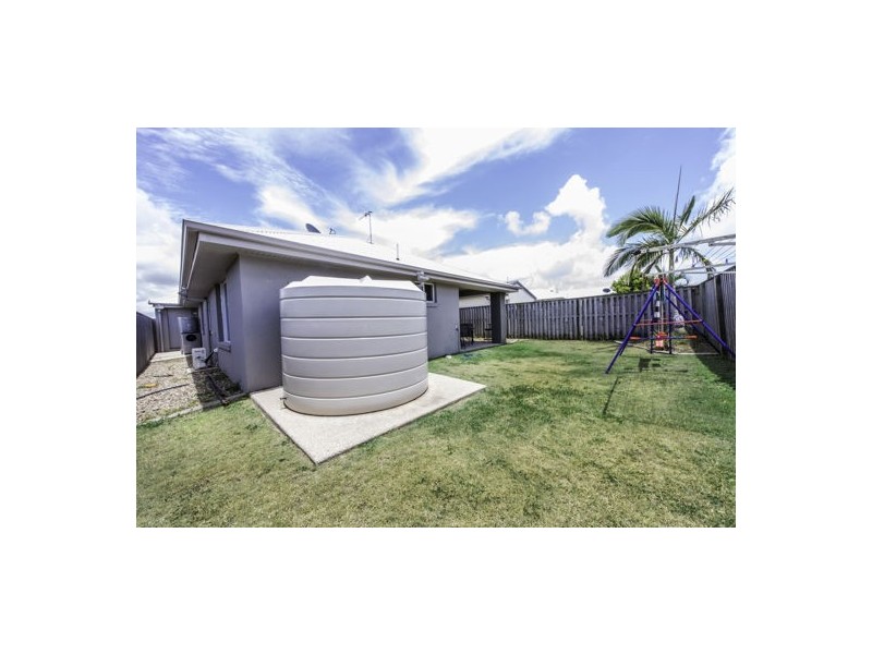 46 Coogee Terrace, Blacks Beach QLD 4740