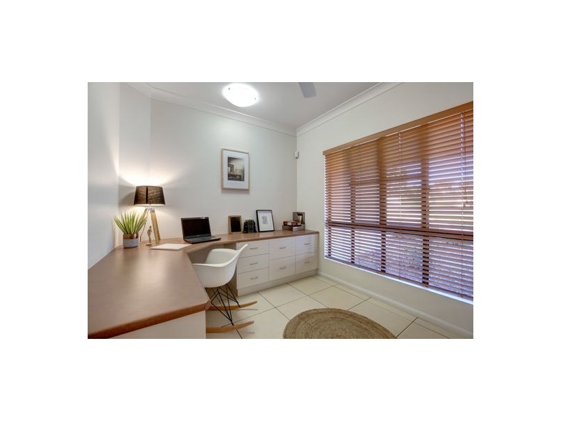 6 Polly Crescent, Richmond QLD 4740