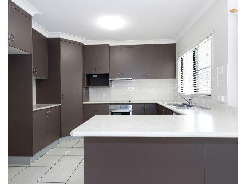 76 Wheeler Drive, Glenella QLD 4740