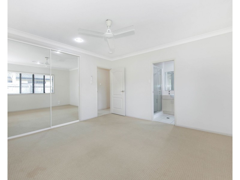 76 Wheeler Drive, Glenella QLD 4740