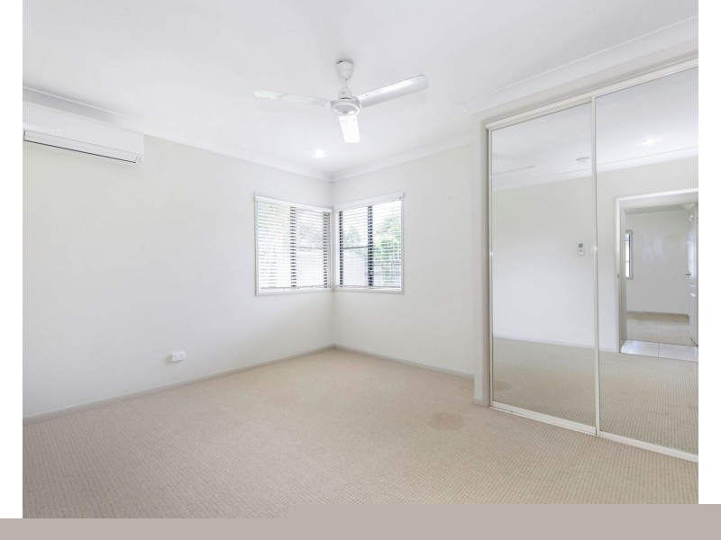 76 Wheeler Drive, Glenella QLD 4740