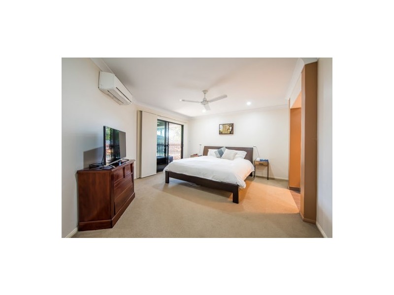78 Wheeler Dr, Glenella QLD 4740