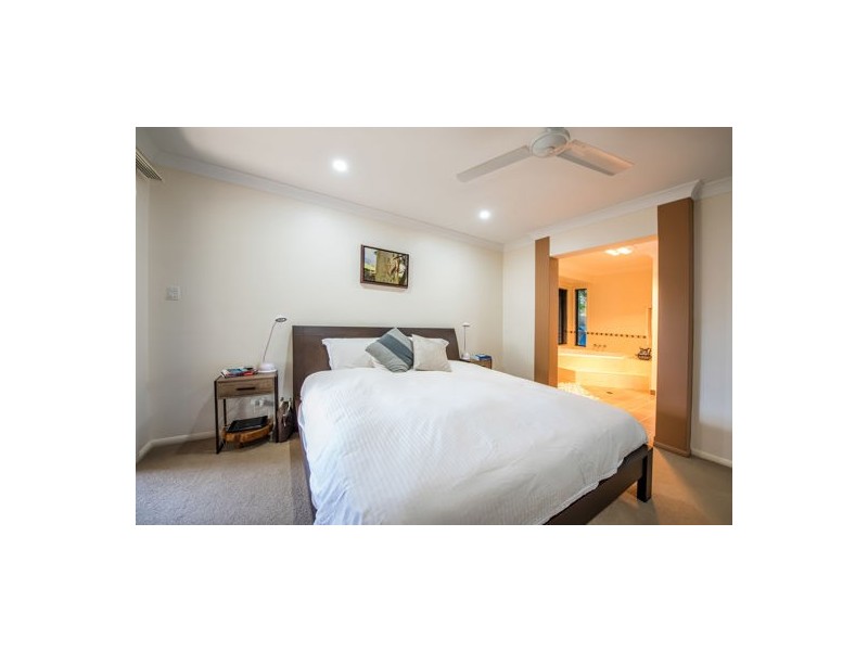 78 Wheeler Dr, Glenella QLD 4740