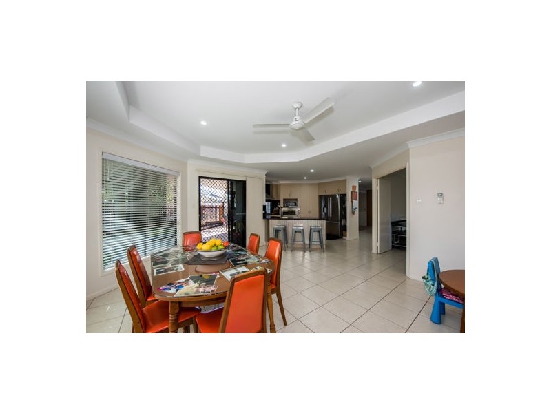 78 Wheeler Dr, Glenella QLD 4740